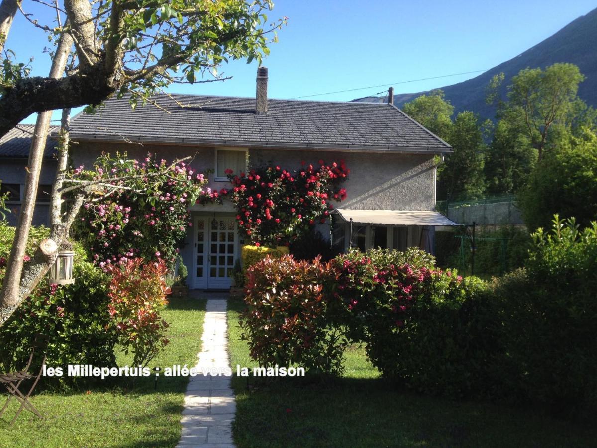 Vila Les Millepertuis Luz-Saint-Sauveur Exteriér fotografie